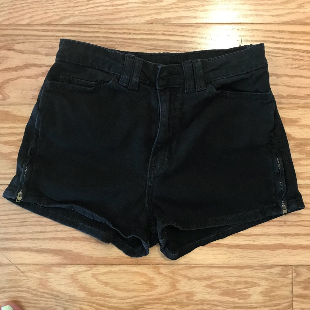 American Apparel Black Twill Short